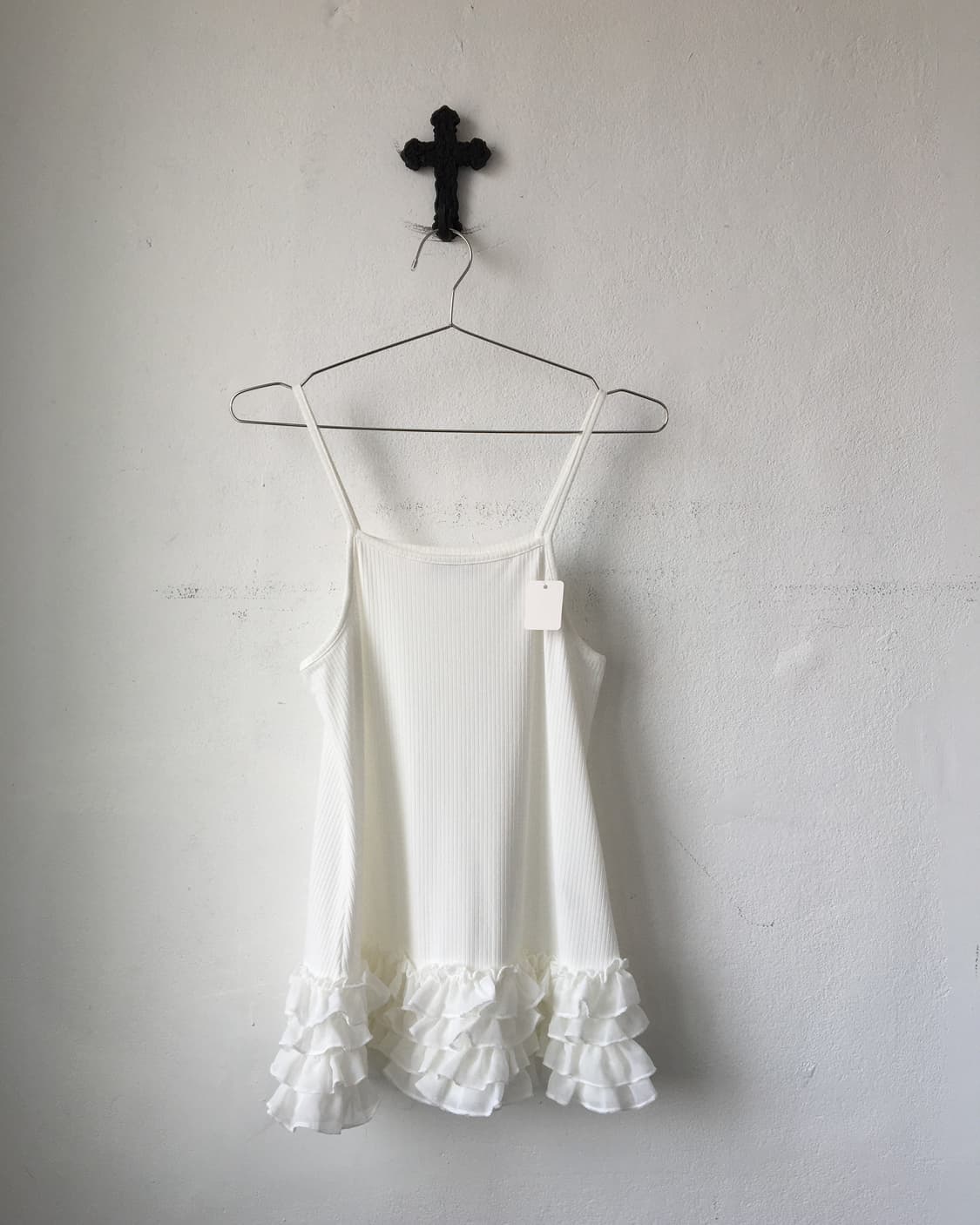 Frill layer ribbed sleeveless 상품이미지1