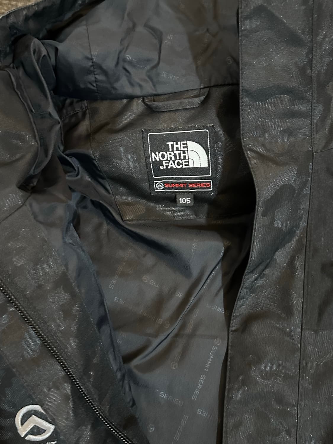 노스페이스 50주년 써밋 드라이벤트 바람막이 105 XL 상품이미지3