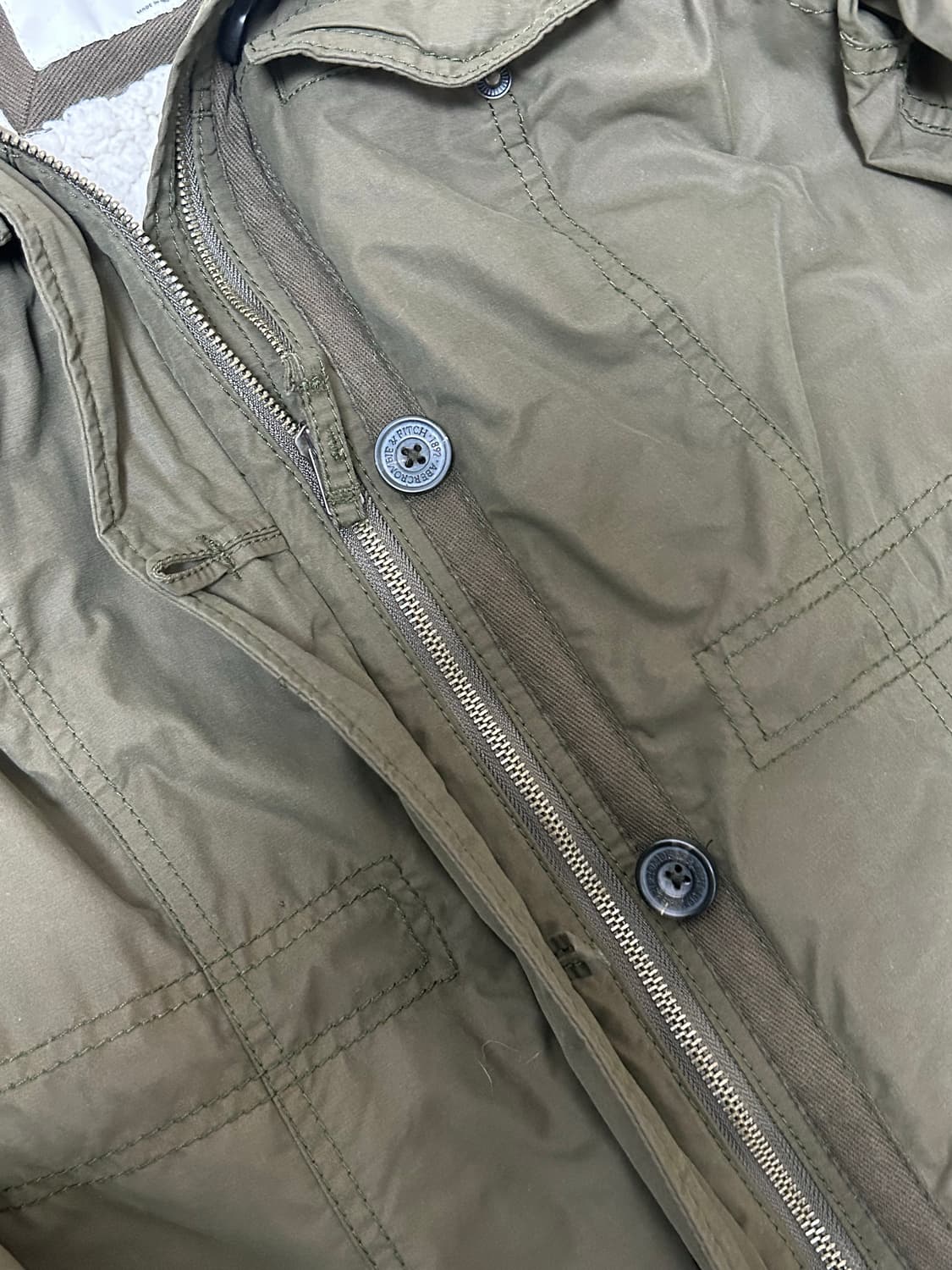 아베크롬비 딥카키 양털 밀리터리 점퍼 상품이미지4