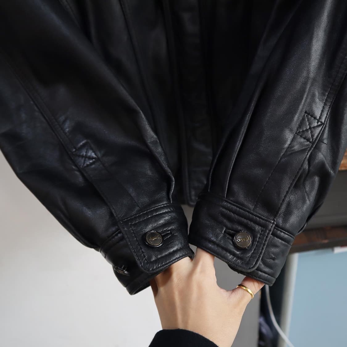 입생로랑 쉽스킨 레더 자켓  상품이미지5