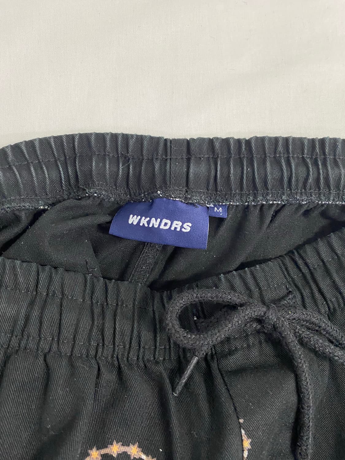 위캔더스 블랙 사자로고 킹 코튼팬츠 M 상품이미지4