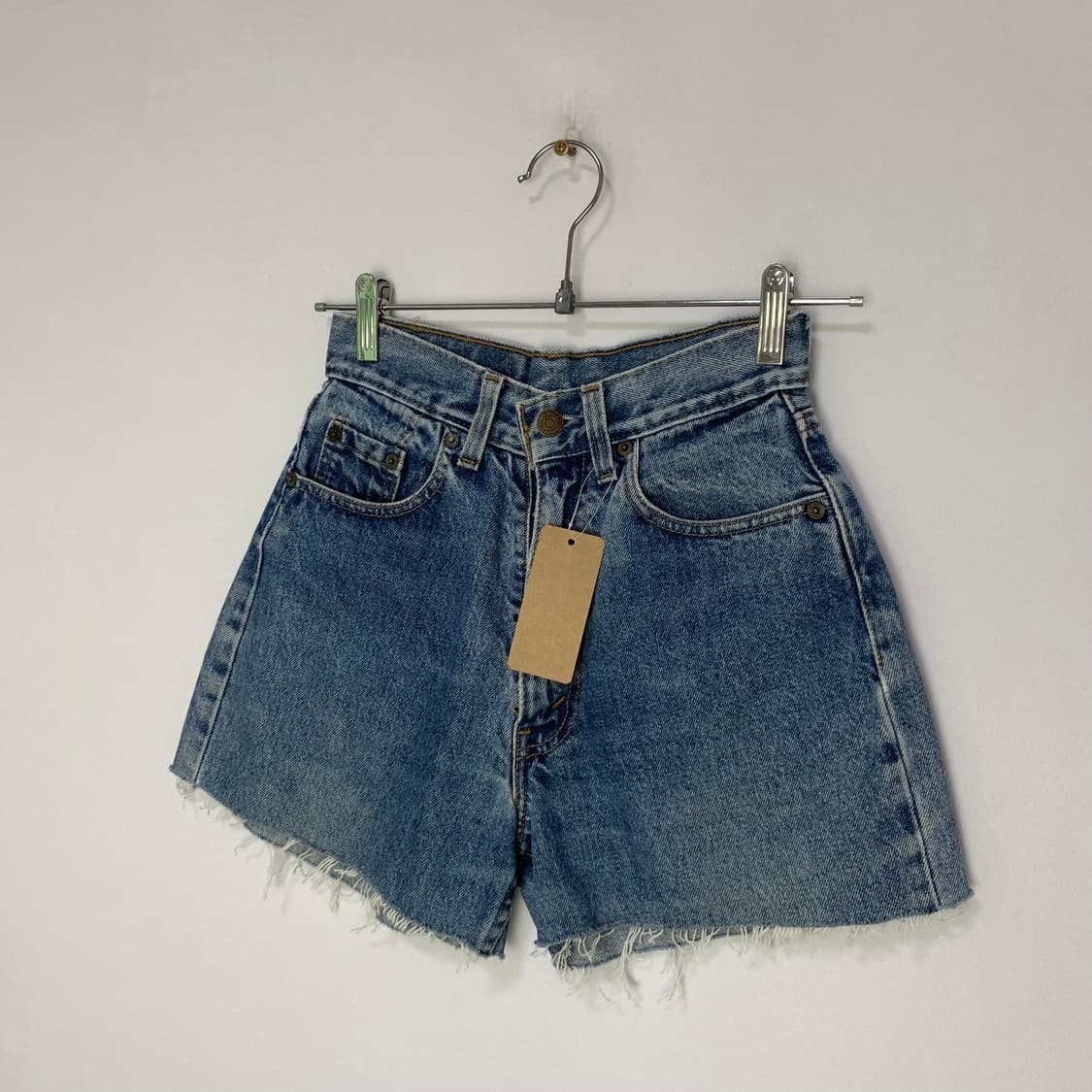 리바이스 USA 빈티지 컷팅 워싱 데님 쇼츠 하이웨스트 반바지 24-25 상품이미지2
