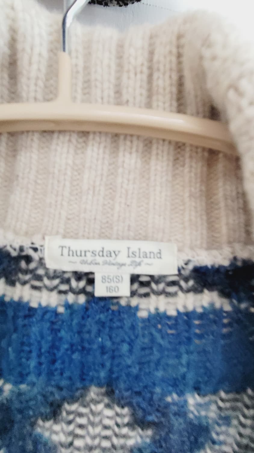 써스데이아일랜드 에스닉 가디건. 케이블 니트스커트 상품이미지3