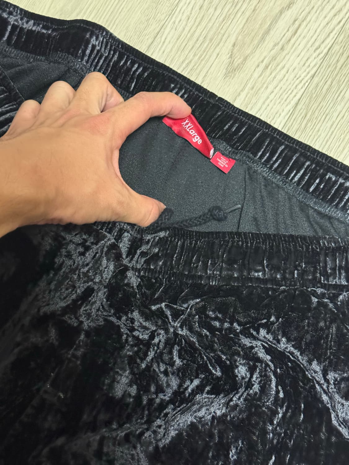 슈프림 크러쉬드 벨벳 팬츠 23FW 상품이미지3