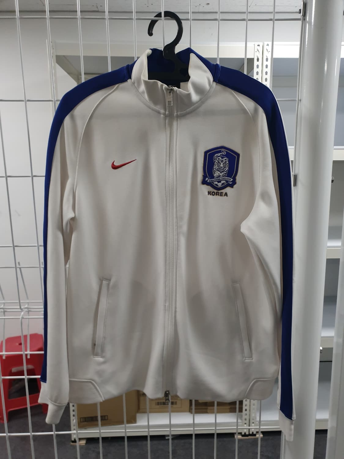 나이키 한국 국가대표 트랙탑 져지 흰파 105사이즈 판매합니다 상품이미지3