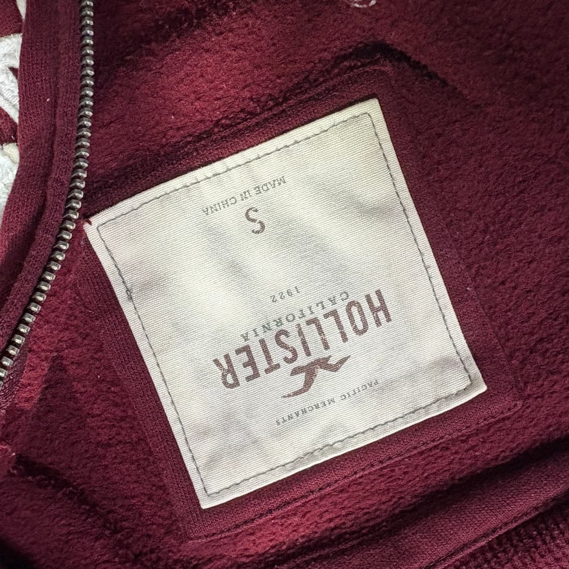 대대장) 홀리스터 ♥️버건디♥️ 딱붙 후드집업 S 상품이미지8