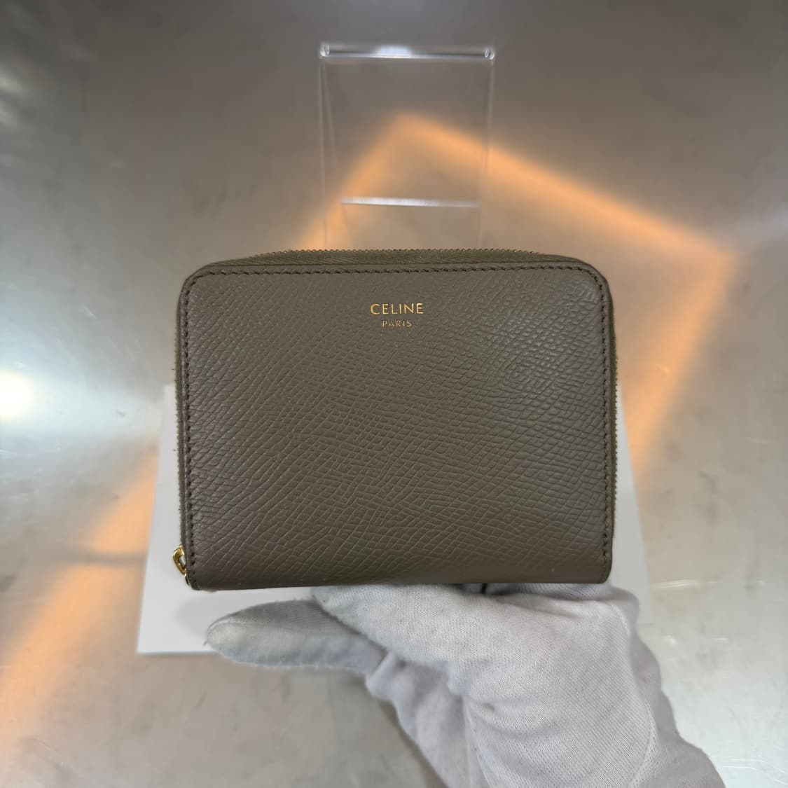 [리오브] 셀린느 로고 컴팩트 지퍼 반지갑 상품이미지2