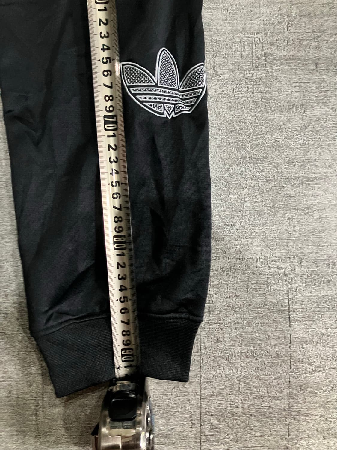 Adidas 아디다스 핀터깔y2k 올드스쿨스트릿 조거팬츠 상품이미지3