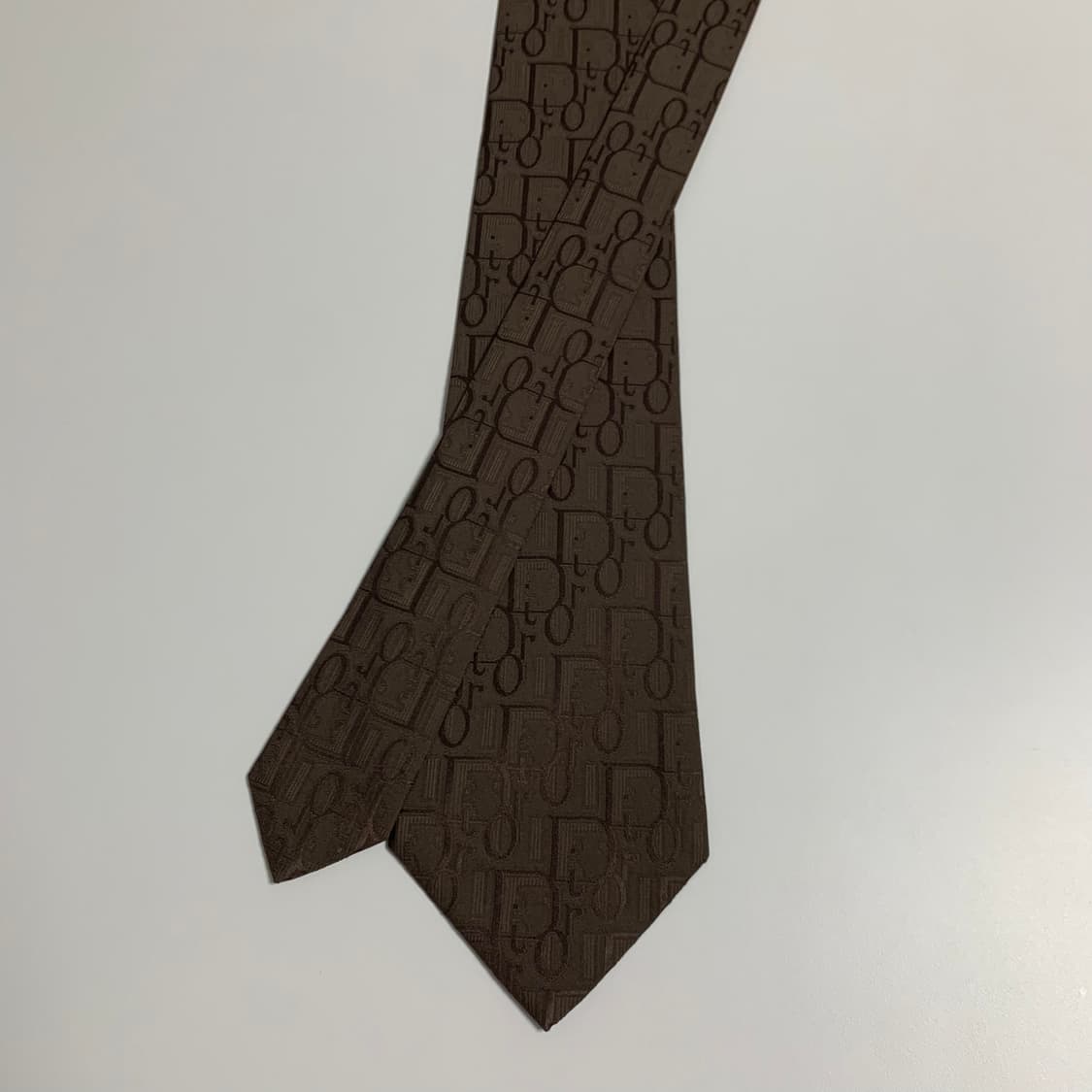 디올 오블리크 넥타이 명품 100실크 최상급 A+등급 브라운컬러 상품이미지3