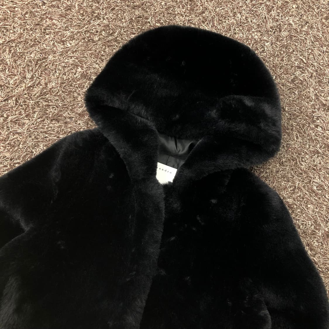 36 산드로 퍼 후드 오버핏 자켓 상품이미지1