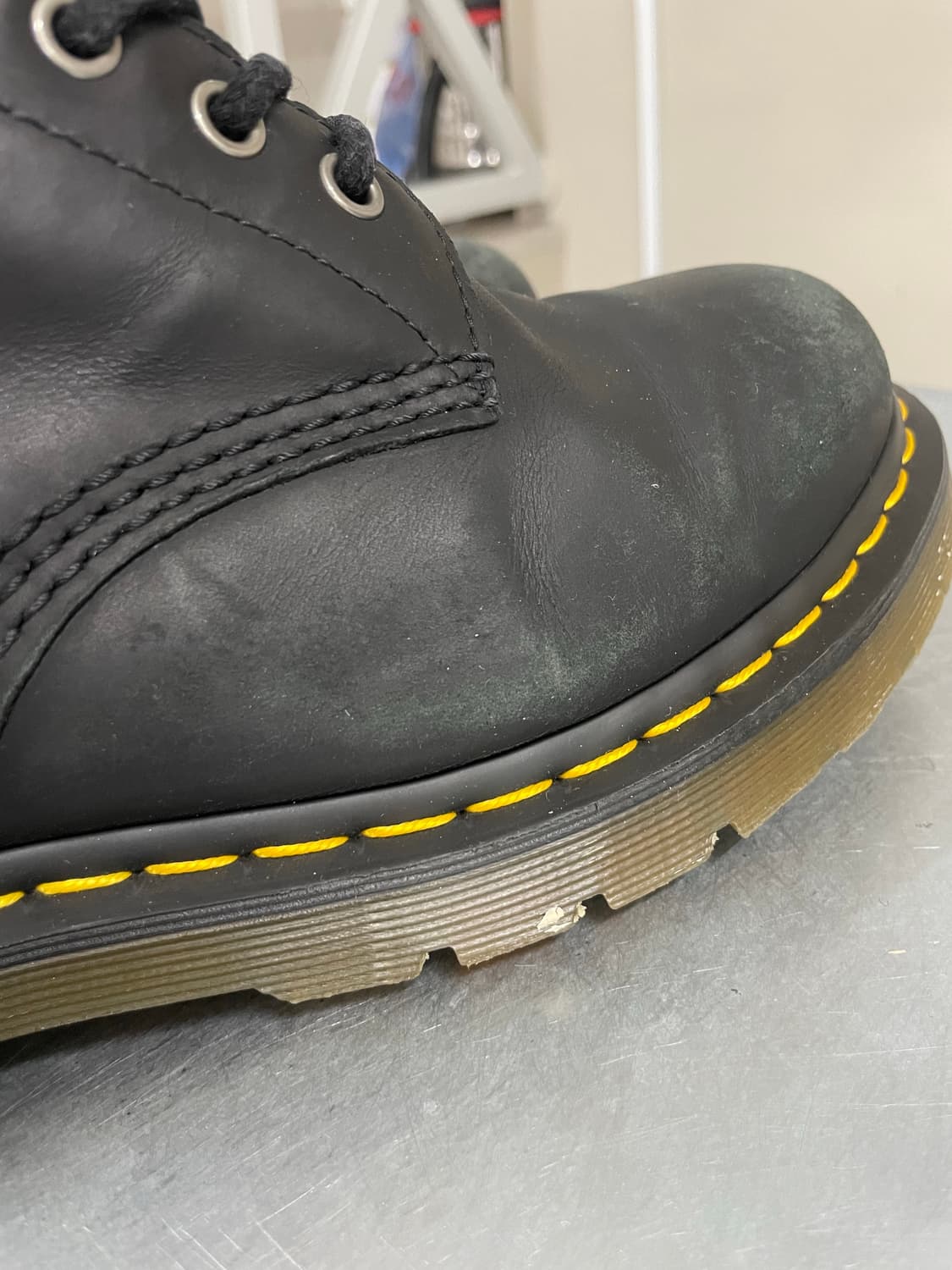 닥터마틴 1460 8홀 블랙 uk8 상품이미지10