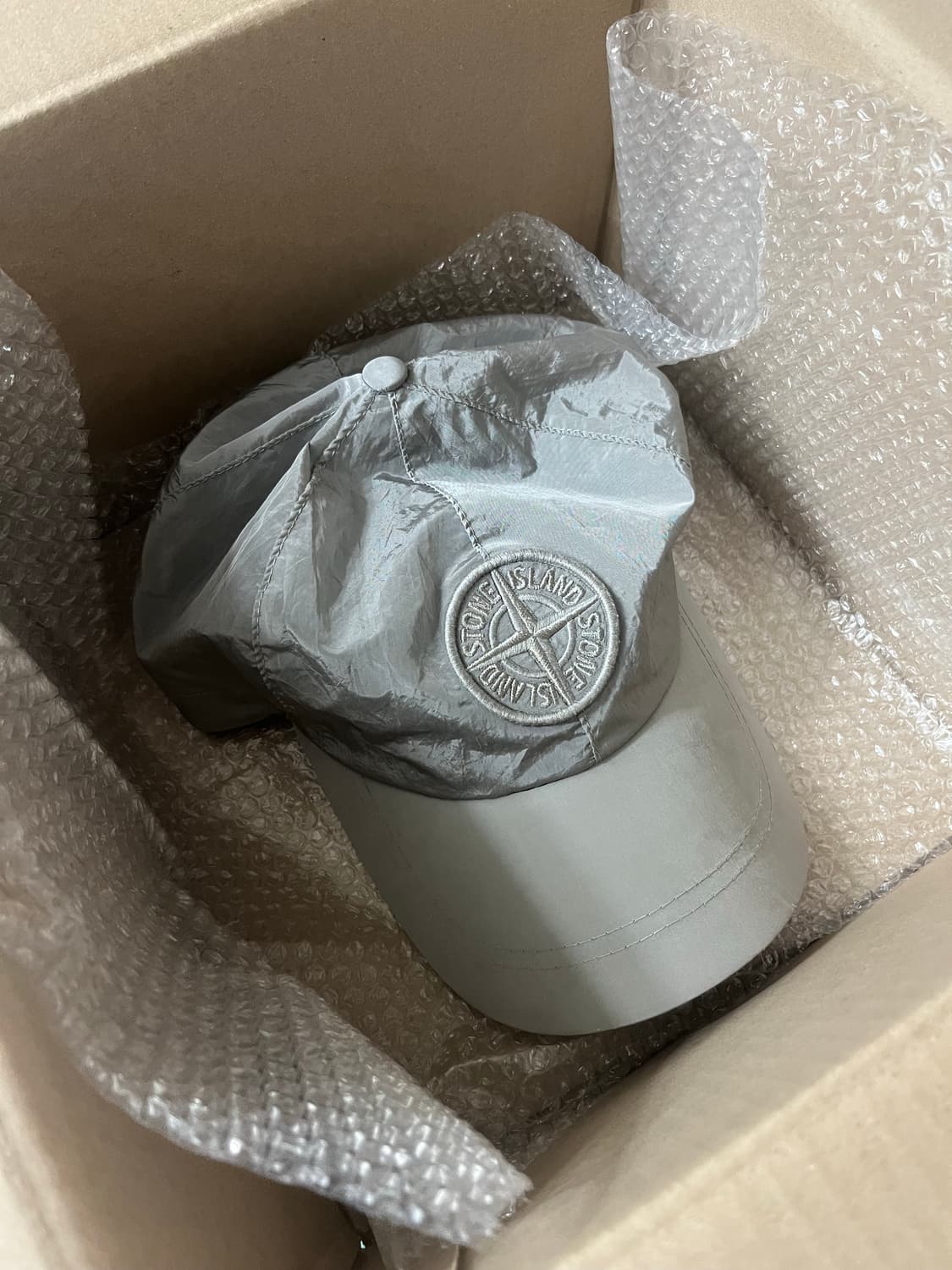 스톤아일랜드 나일론 메탈 볼캽 상품이미지1