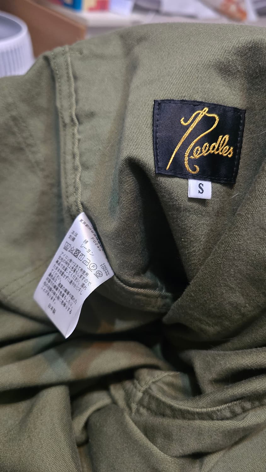 니들스 백사틴 퍼티그 상품이미지2