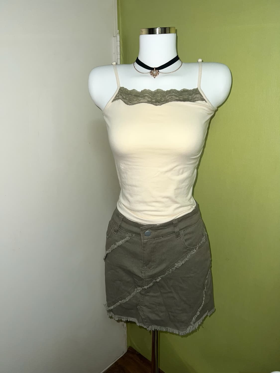 ✨vintage ivory khaki sleeveless y2k 모리✨ 상품이미지1