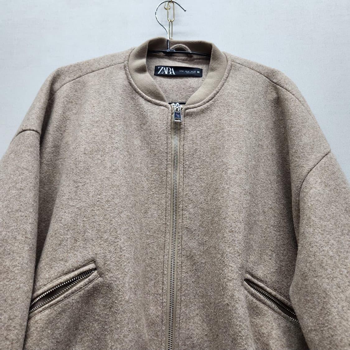 자라 Zara 베이지 플러시 봄버 자켓 M(3XL) 상품이미지2