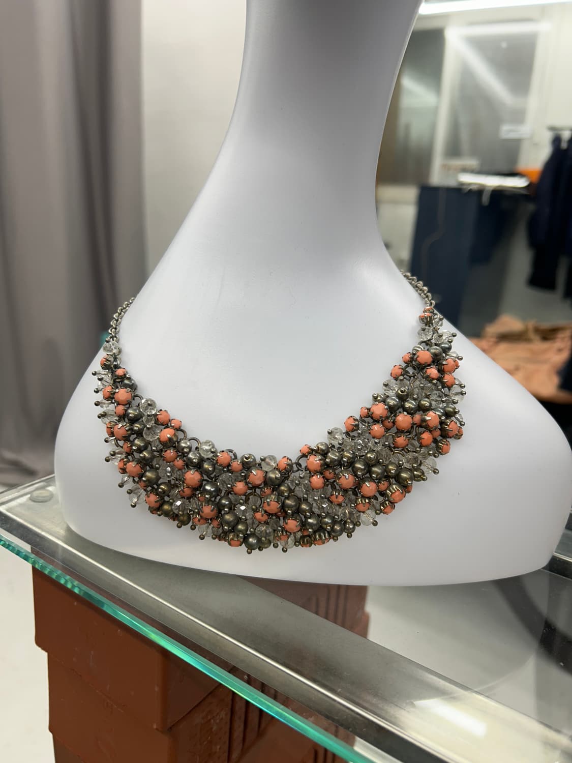 살몬큐빅 라운드 네클리스 상품이미지1