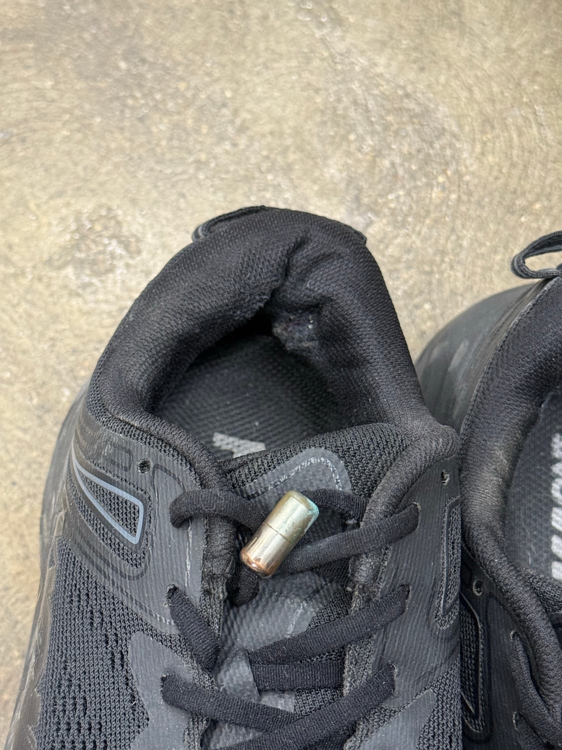 HOKA 호카 본디 7 올블랙 운동화 230 상품이미지7