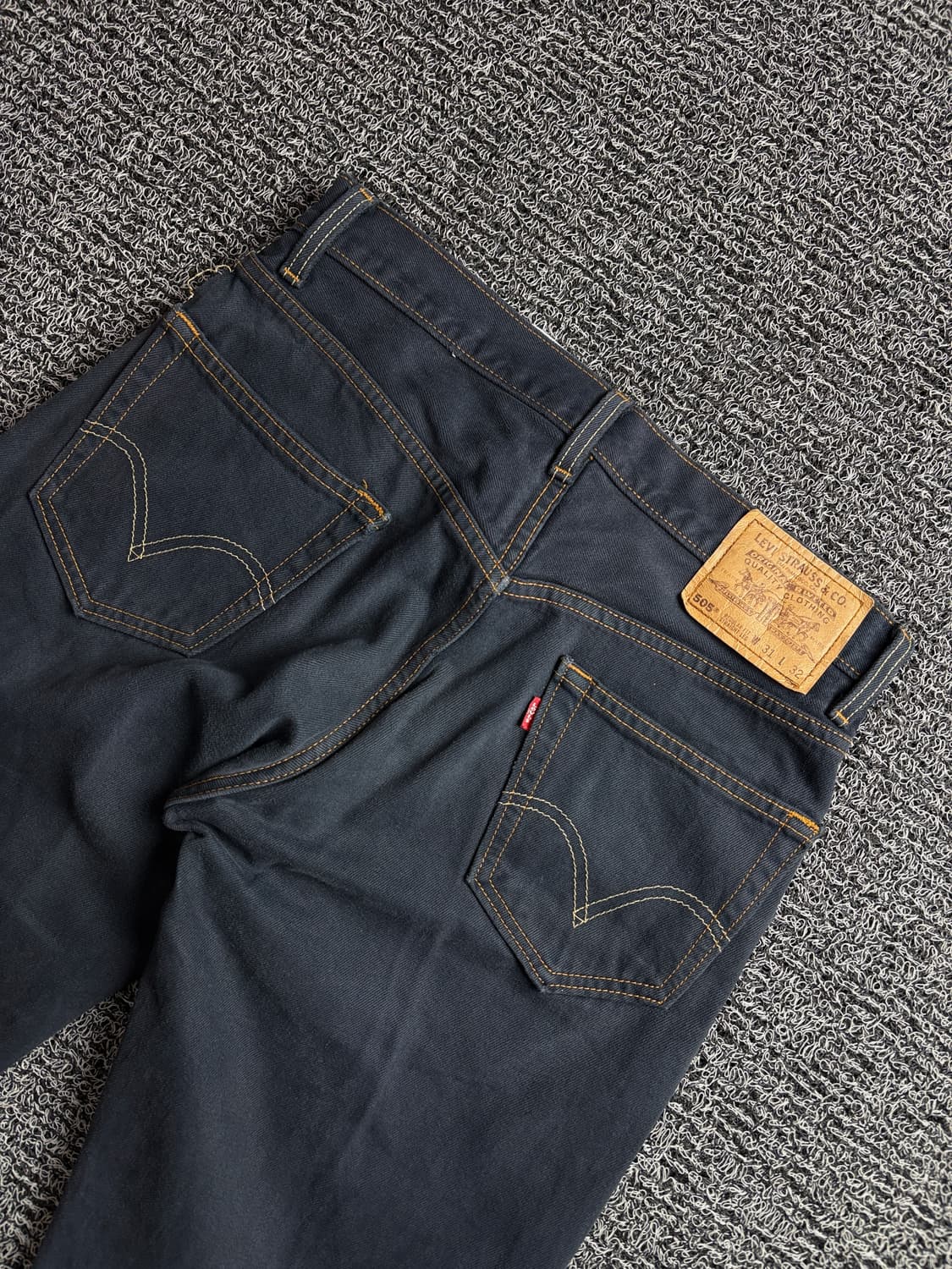 리바이스 505 레귤러핏 블랙 데님 팬츠 3157 상품이미지5