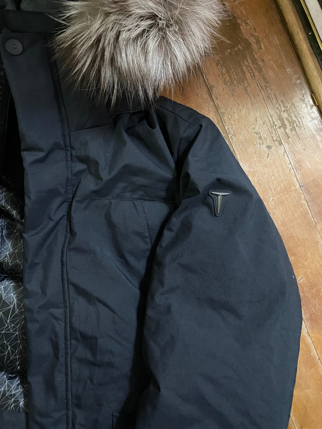 올젠 뉴테라 대장급(거위솜털80%)남성 L 무광블랙 상품이미지3