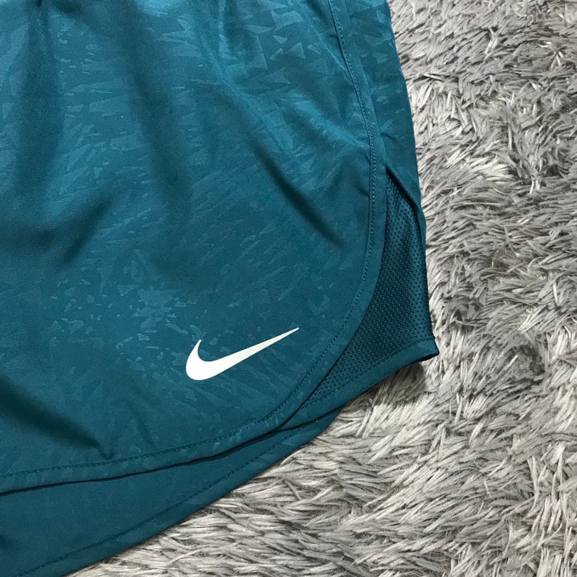 [[여성 L, A급] 나이키(NIKE) 드라이핏 러닝 쇼츠p225 상품이미지2