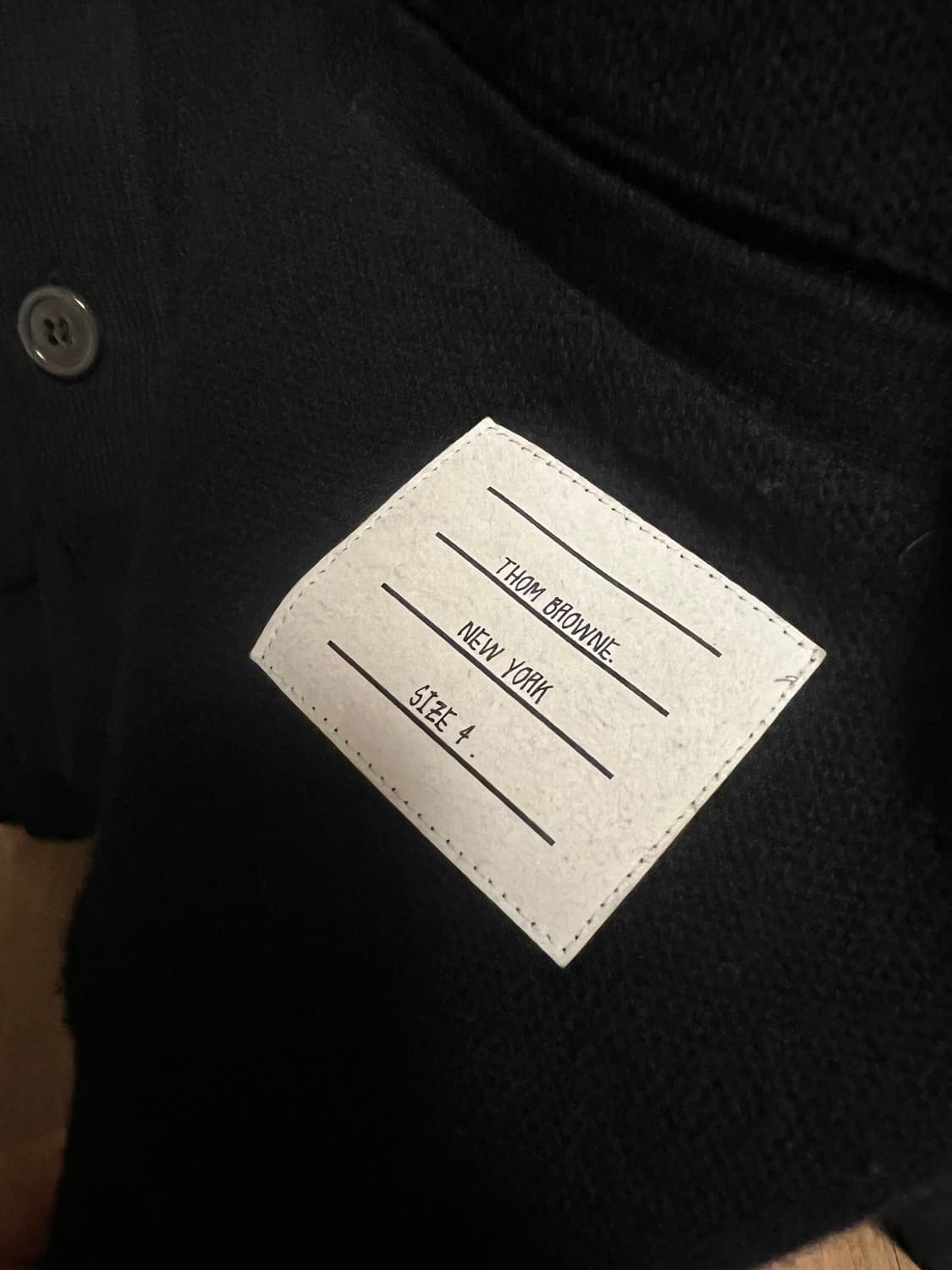 (정품) 톰브라운 트리밍 캐시미어 블랙 피케 가디건 4사이즈 상품이미지4
