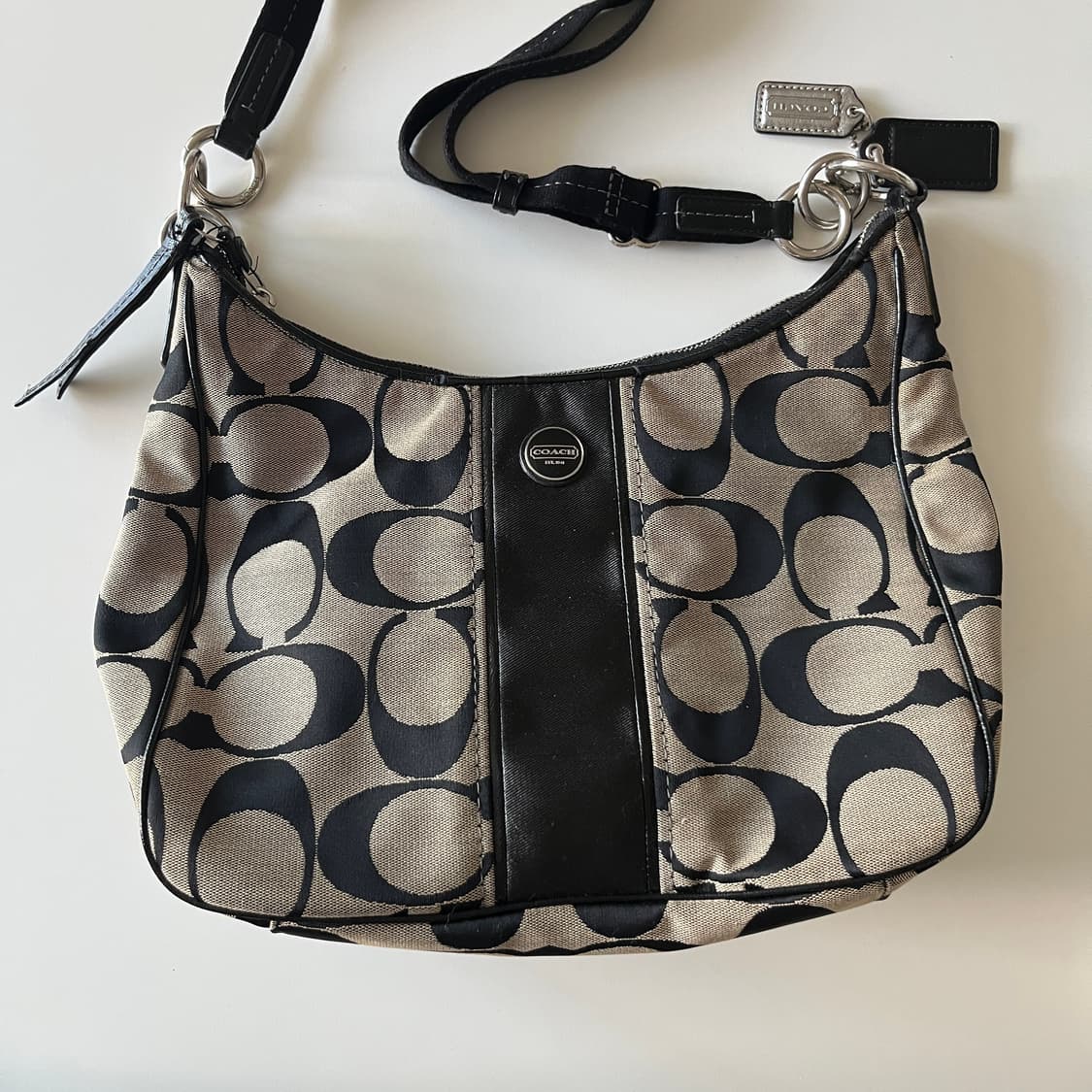 COACH signature Hobo Cross Bag 상품이미지4