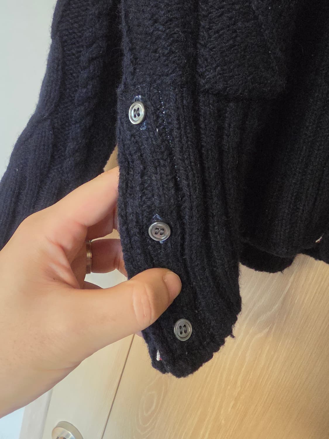 [4사이즈] 톰브라운 아란 케이블 니트 가디건 상품이미지5