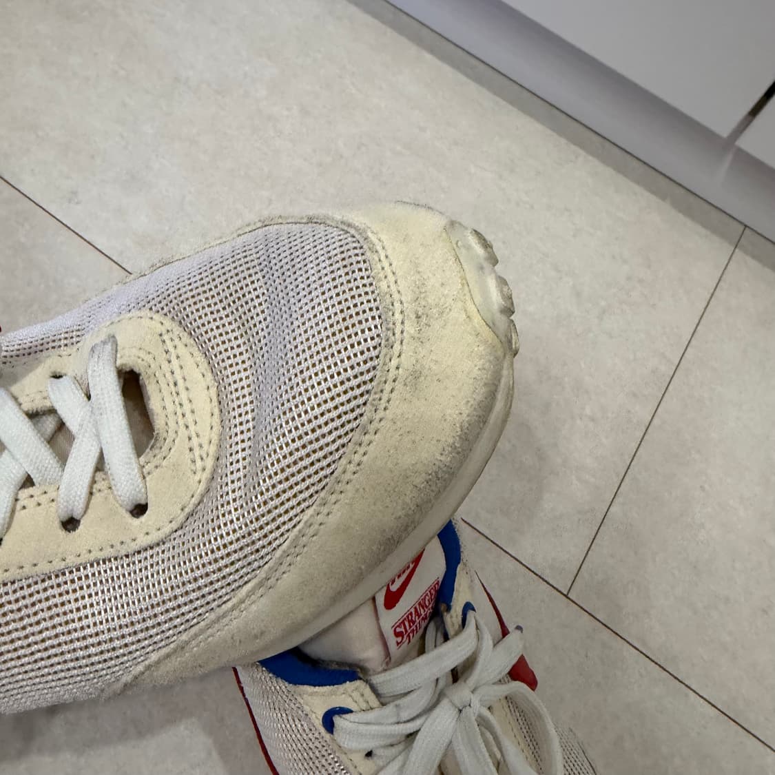 나이키 테일윈드 기묘한이야기 상품이미지3