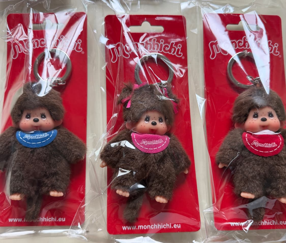 몬치치 유럽 클래식 미니 키링 미개봉(양갈래 여아) 상품이미지2