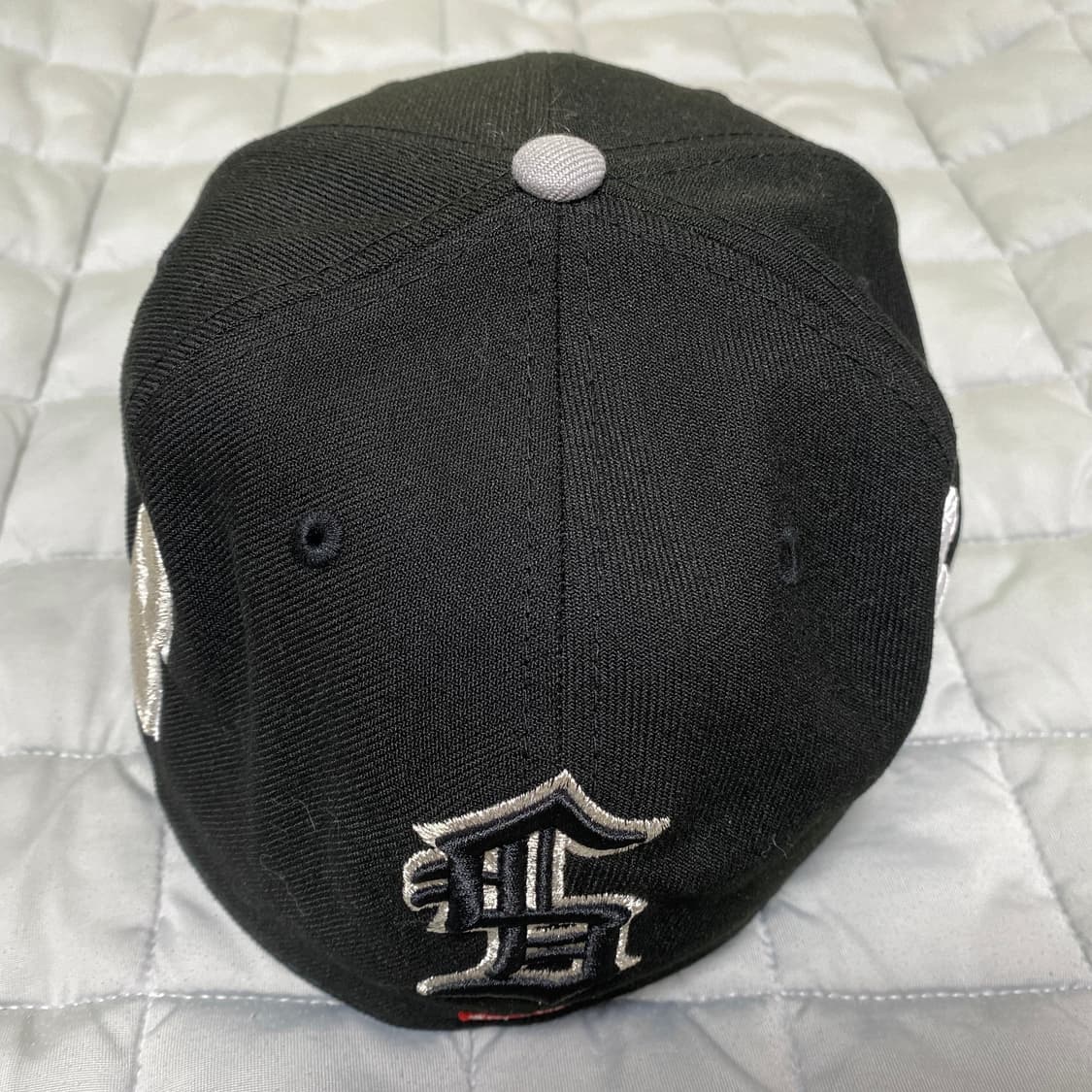 Supreme Multi S Logo New Era Black 상품이미지4