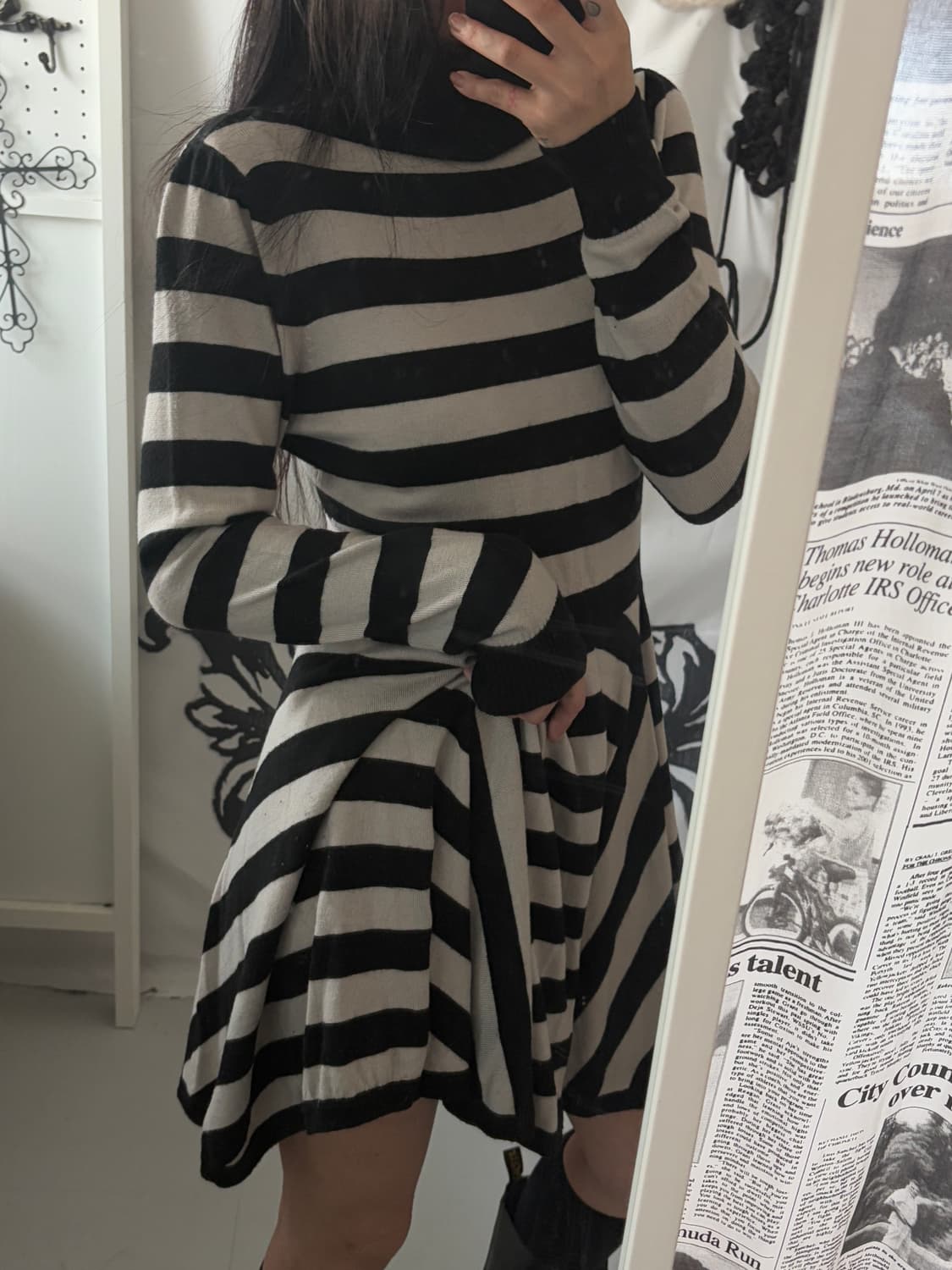 • striped turtleneck flared knit dress 상품이미지3