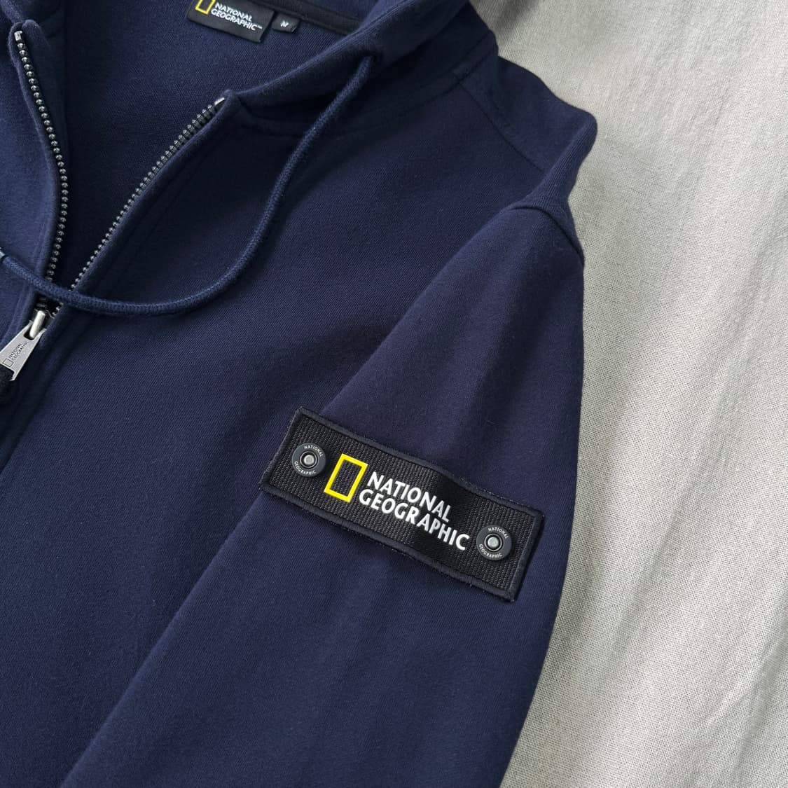 네셔널지오그래픽 네이비 백로고 후드집업 M 상품이미지3