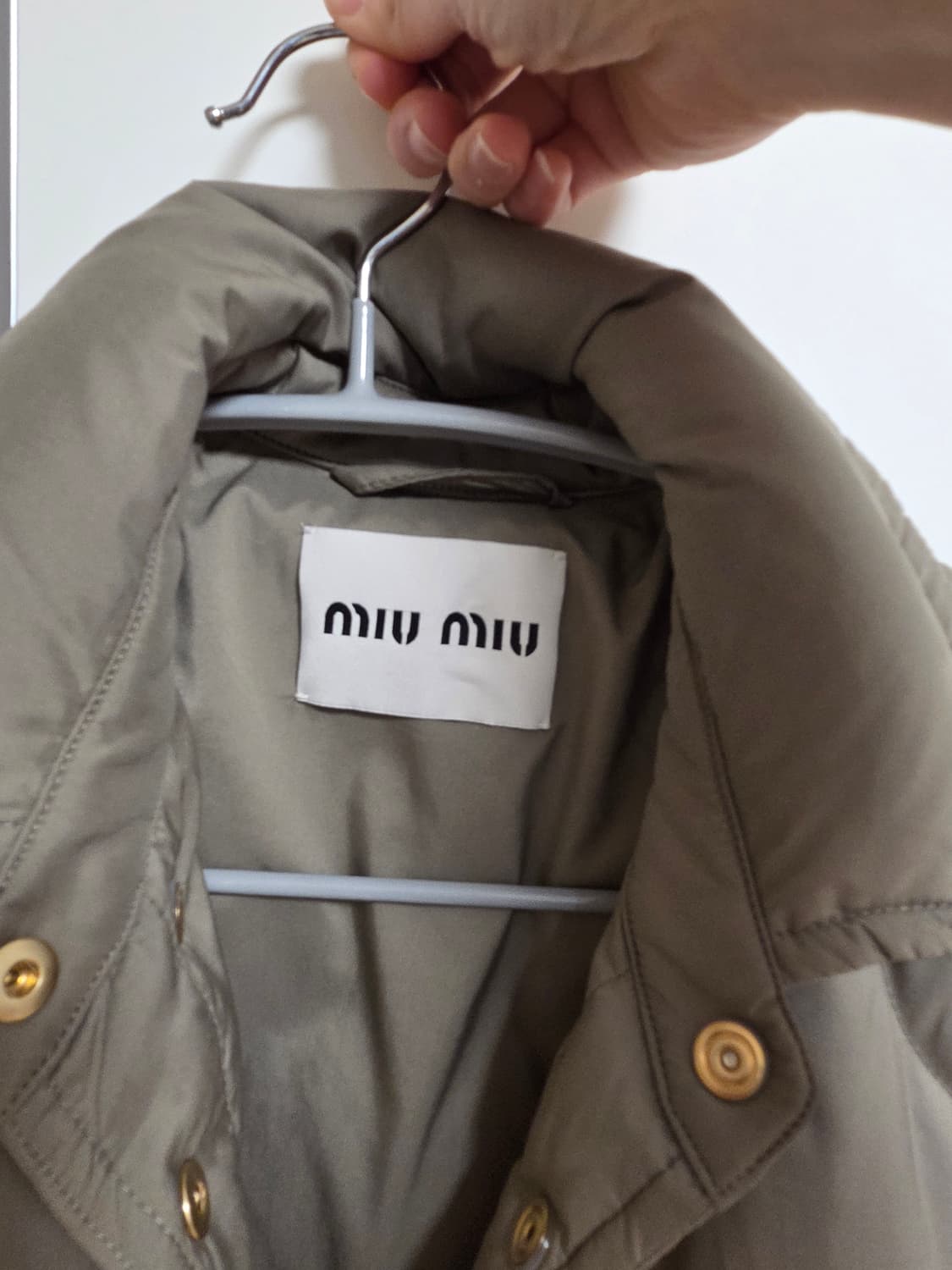 미우미우 패딩조끼 상품이미지4