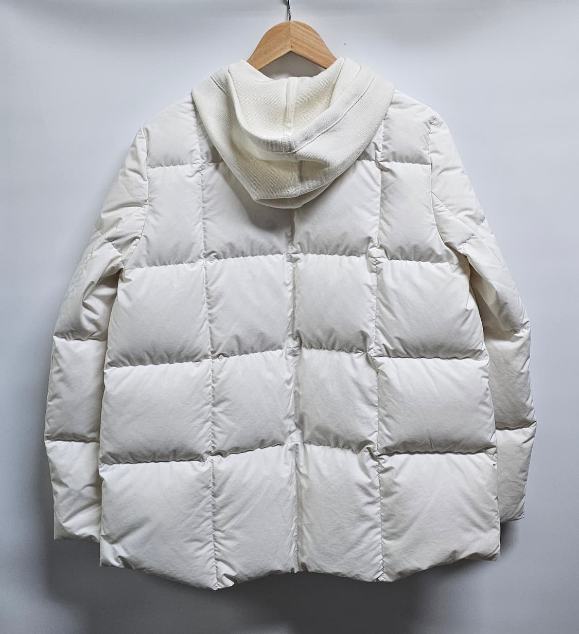 빈폴 여성 구스다운 경량패딩 M 상품이미지2