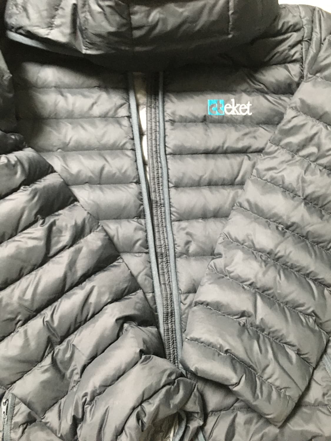 테켓 패딩 L 상품이미지3