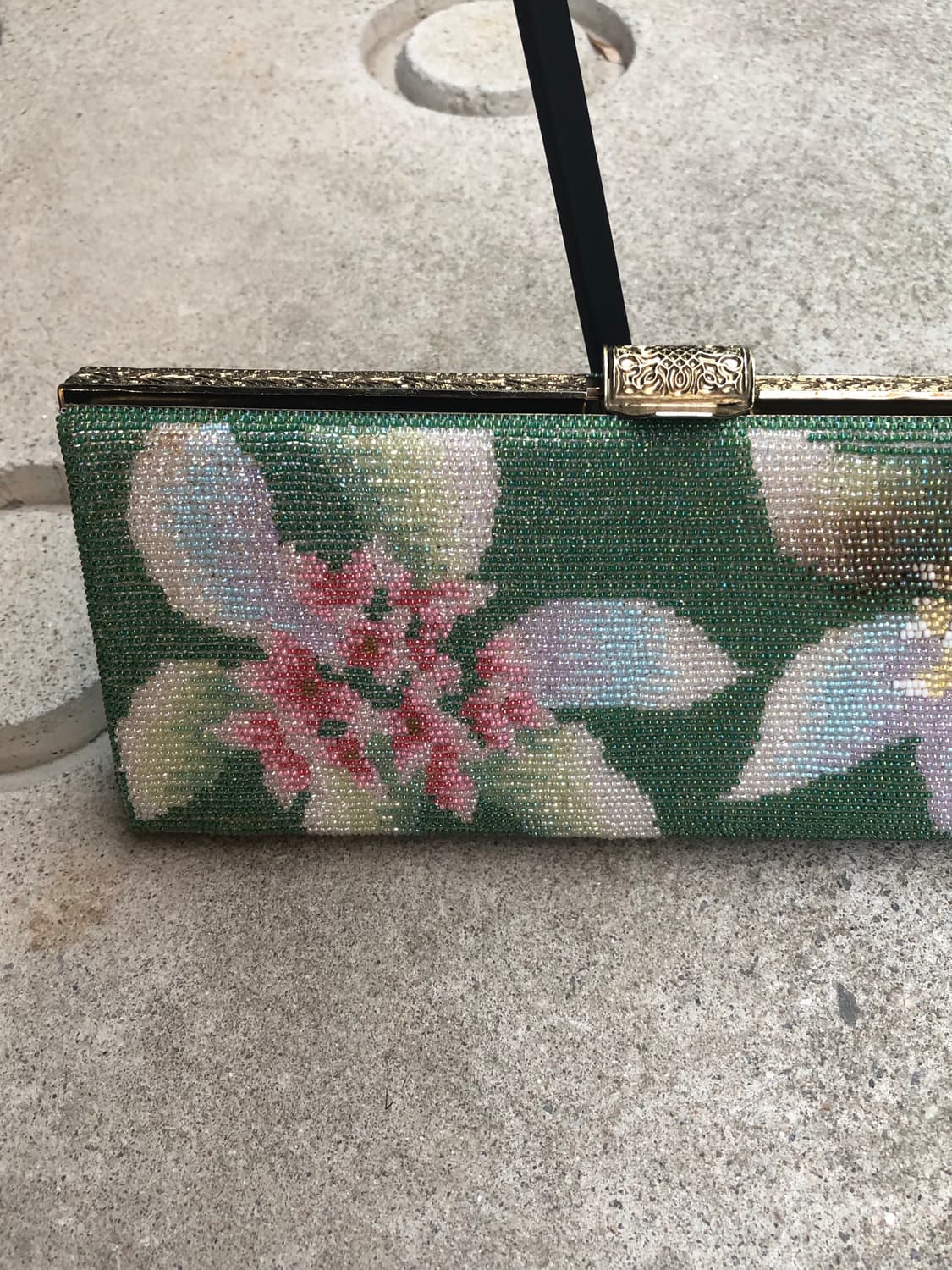 green floral beaded long wallet 상품이미지2