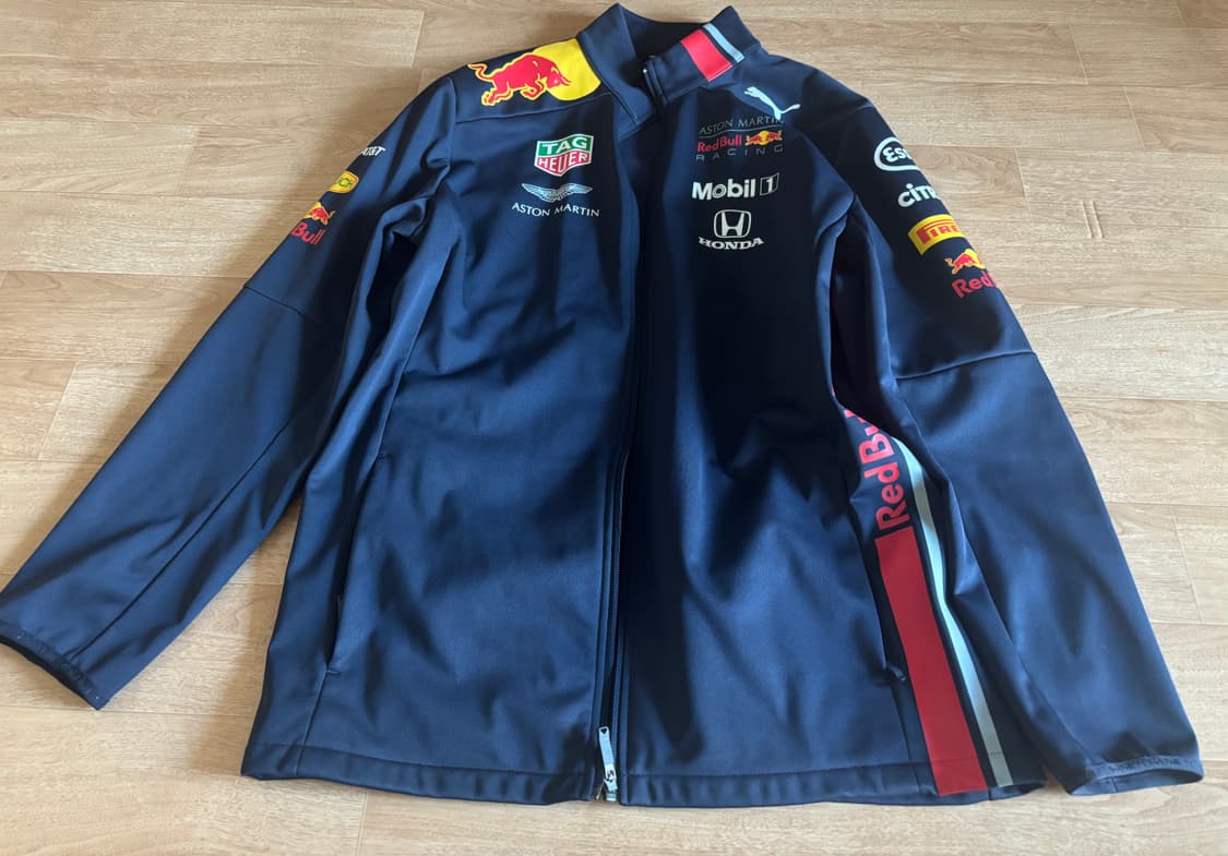 푸마 F1 레드불 레이싱 소프트쉘 상품이미지1