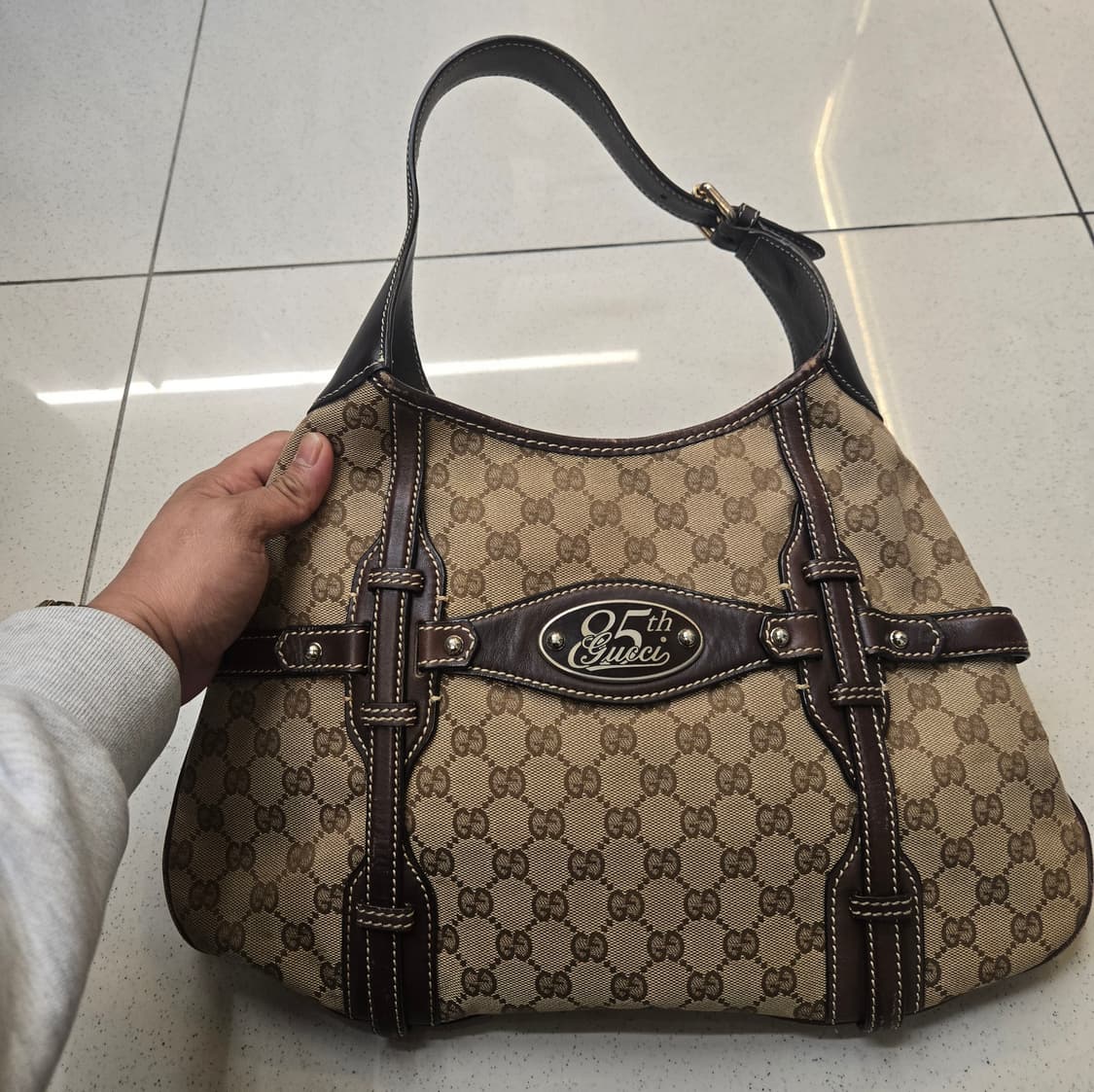 구찌 85주년 홀스빗 GG 호보 상품이미지1