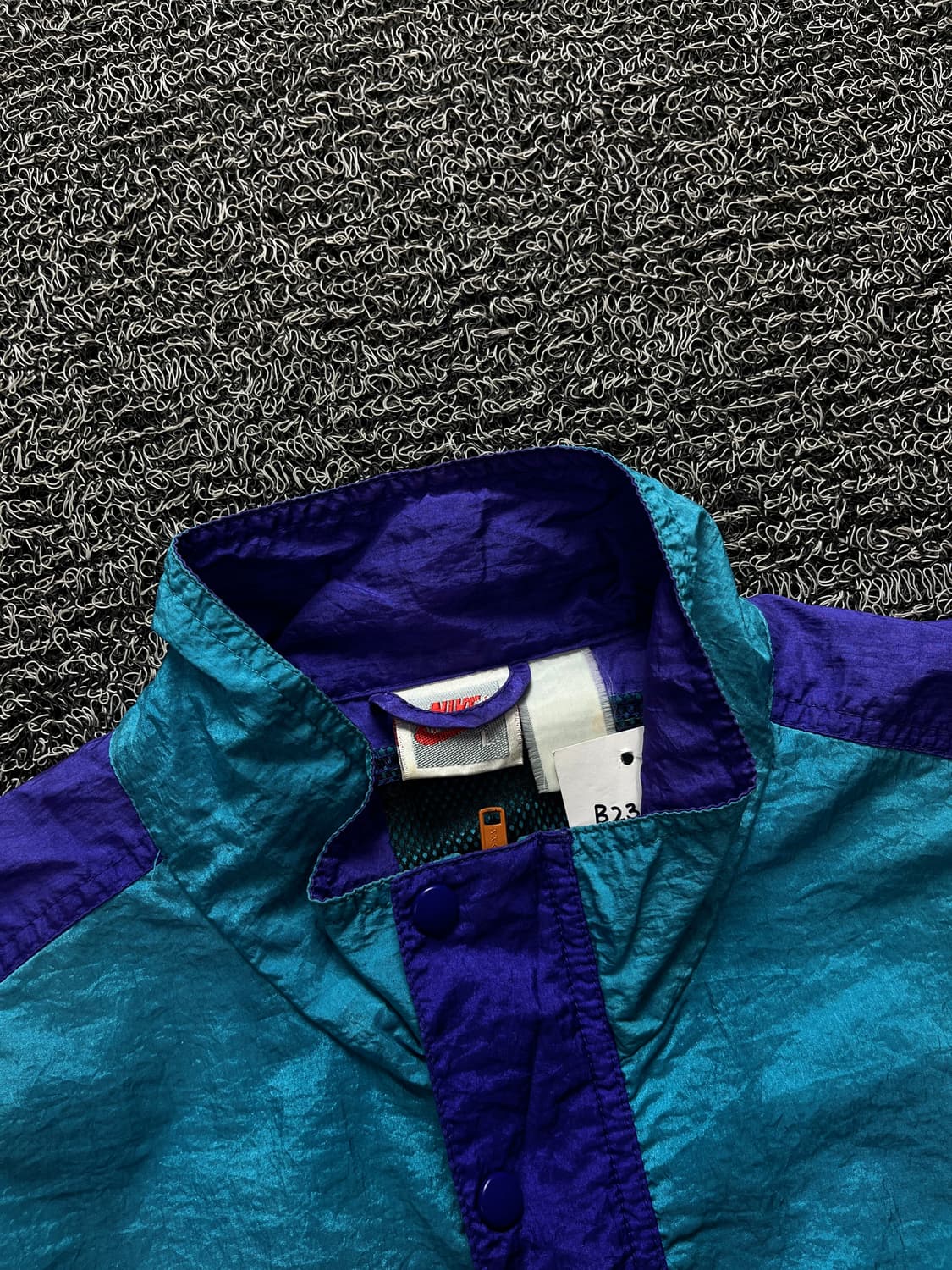 90s 나이키 퓨추라 올드스쿨 배색 나일론 바람막이 231 상품이미지5