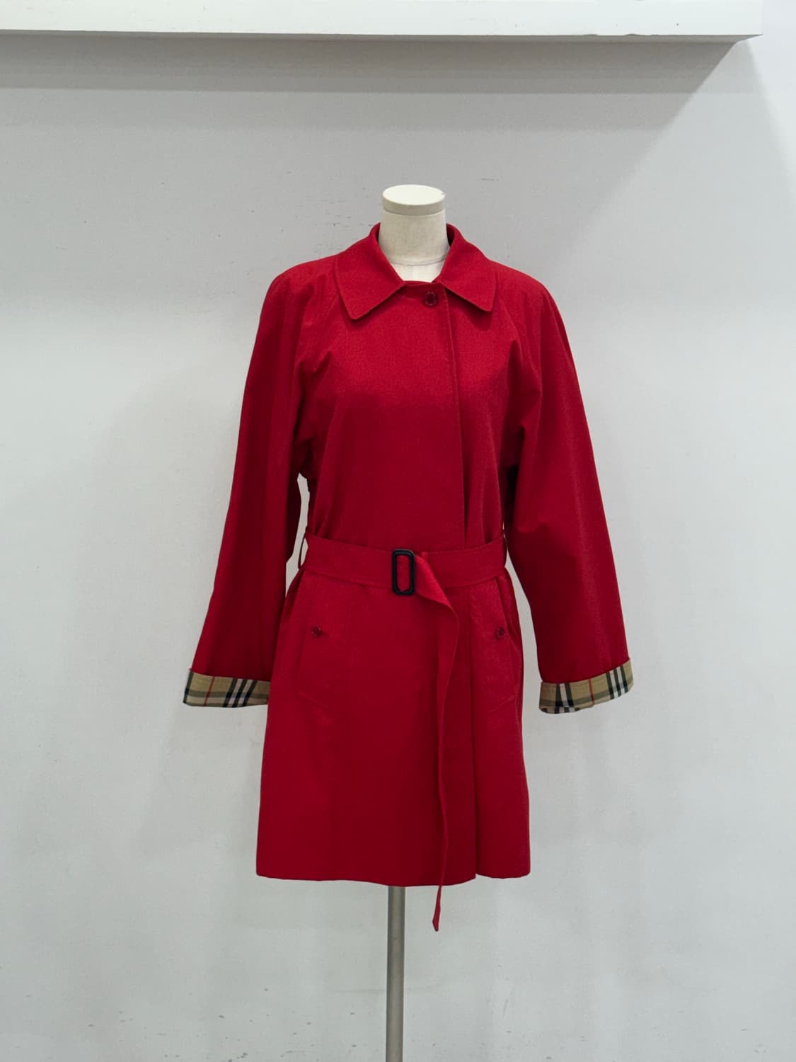 버버리 내피 트렌치코트 상품이미지1