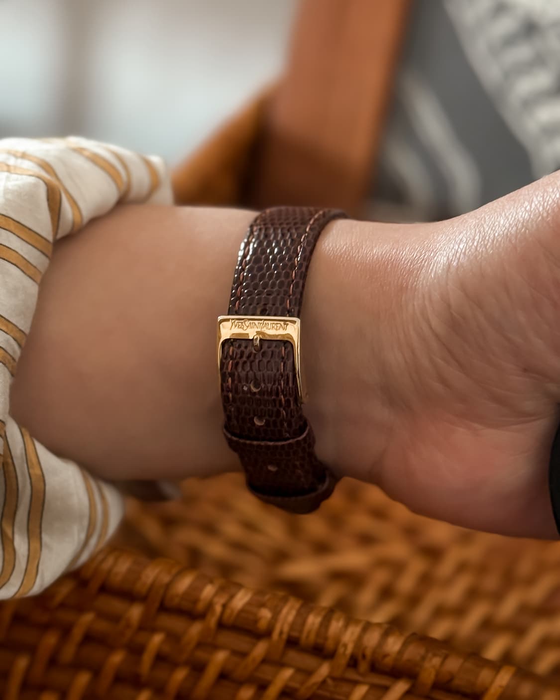 입생로랑 스퀘어 탱크 스텝드 시계 상품이미지6