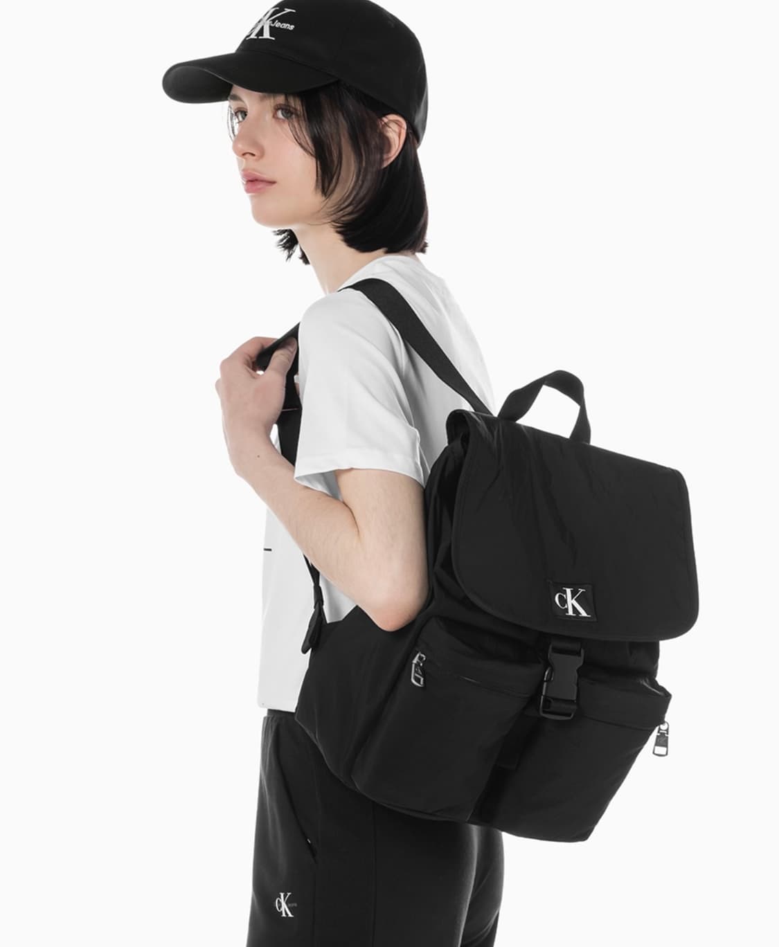 캘빈클라인 블랙 백팩 상품이미지3