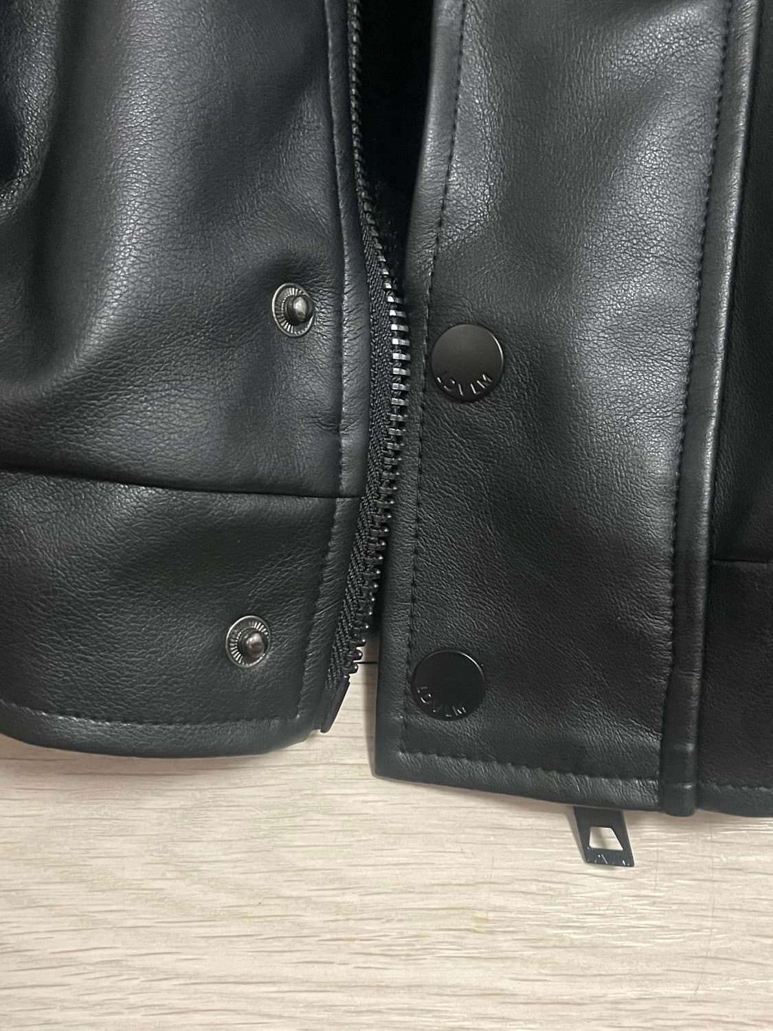 레이디볼륨 비건 레더 무스탕 상품이미지3