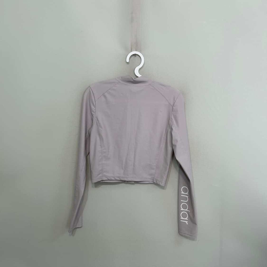 안다르 25SS 집업 M 여성 상품이미지3