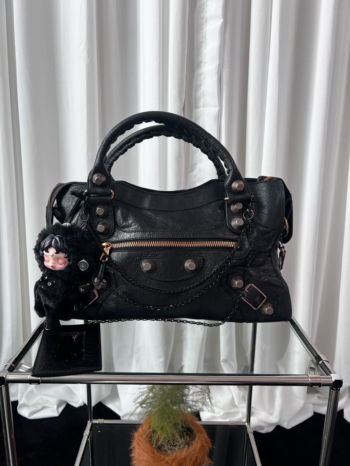 발렌시아가 시티 모터백 상품이미지2