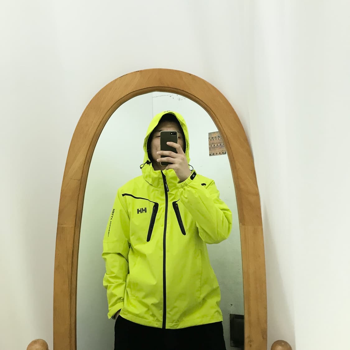 헬리한센 형광 옐로 후드 윈드브레이커 자켓 남성 105 110 상품이미지6