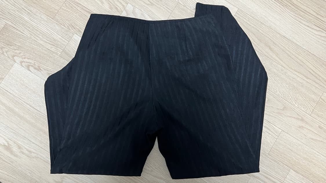 쉬이즈큐트 아일렛 팬츠 블랙 상품이미지3