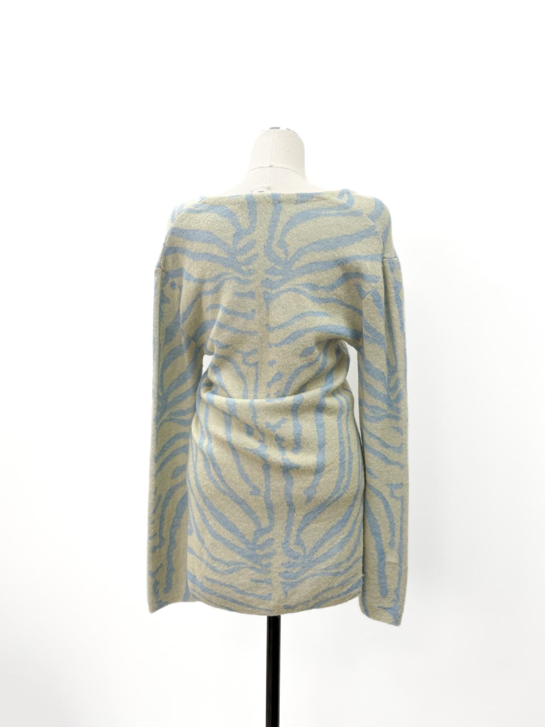 까르벵 Zebra 패턴 모헤어 블렌드 니트 상품이미지3