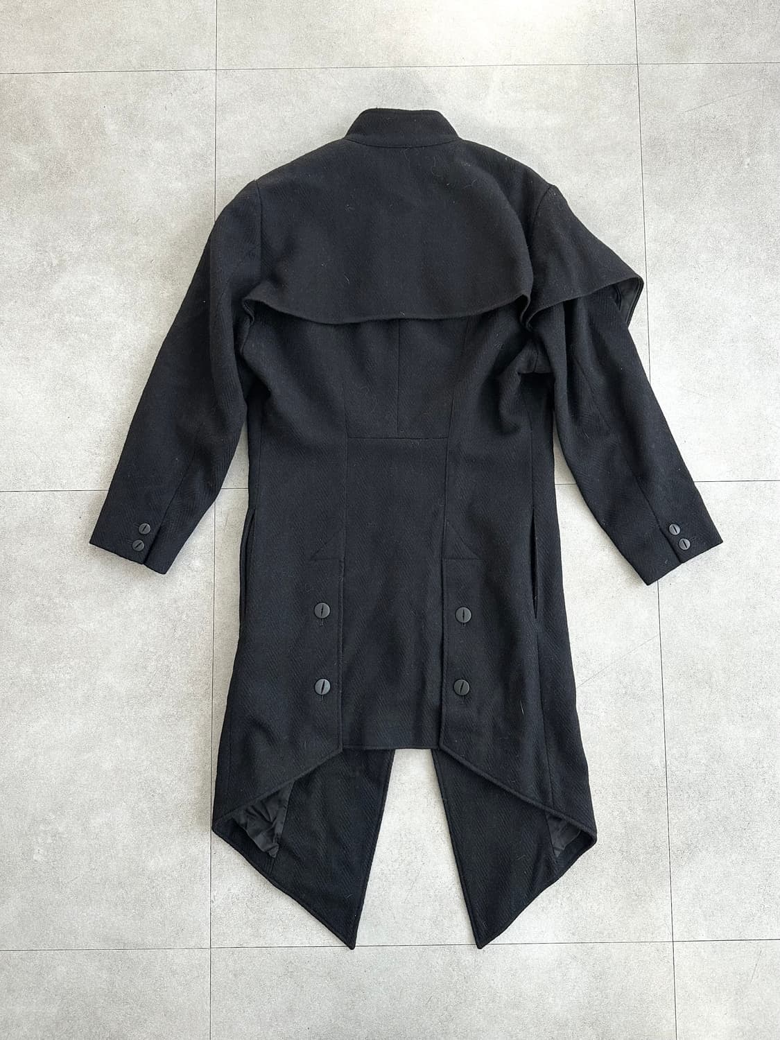 90s 칸사이 야마모토 메탈 오브제 울 코트 상품이미지3