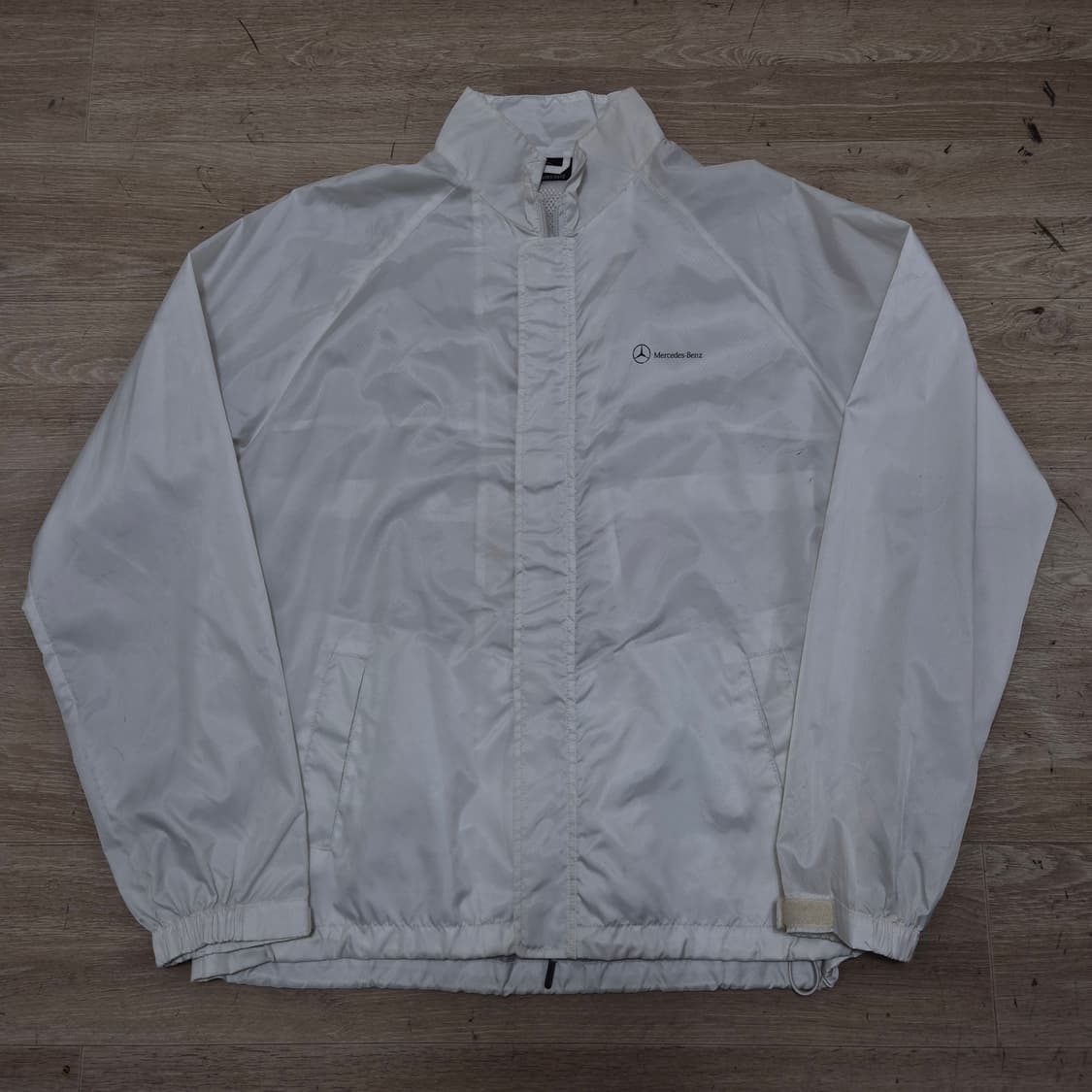 메르세데스 벤츠 화이트 바람막이 자켓 L(100) 상품이미지1